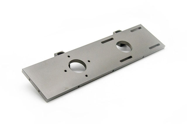 一個(gè)好的鋁型材加工廠家的二種配合的加工方式