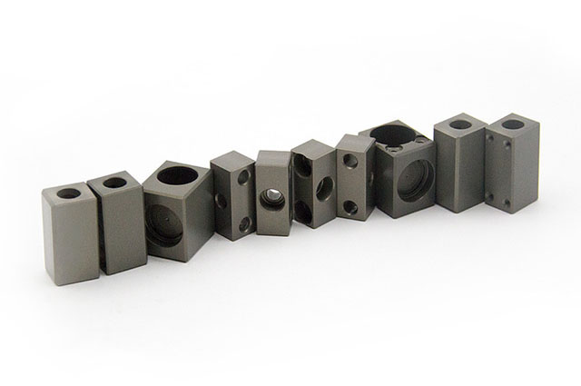 CNC精密機(jī)械加工 CNC精密機(jī)械加工