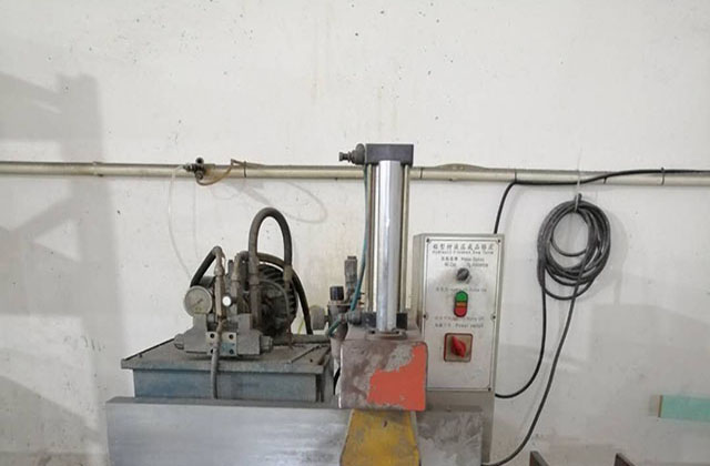 CNC鋁制品加工和沖壓加工有哪些區(qū)別?