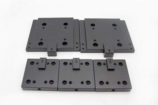 鋁型材加工廠家，想要客戶多需要做到那幾點(diǎn)！